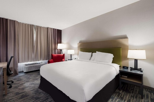 Country Inn & Suites by Radisson, Augusta at I-20, GA image 3